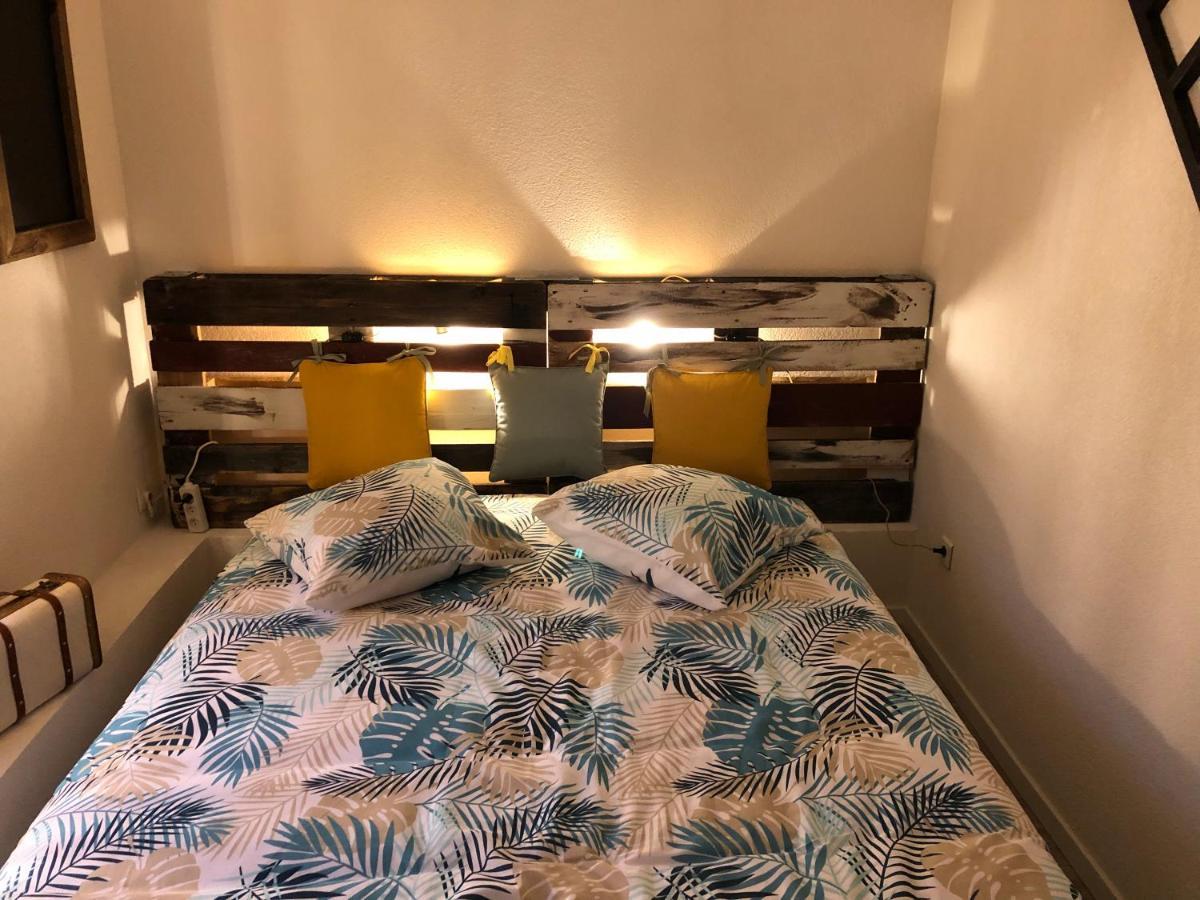 Chez Julien: Appartement Confort Plein Centre Lunéville Εξωτερικό φωτογραφία